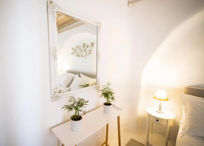 White Rock Suites & Villas